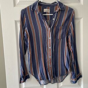 Universal Thread Striped Button Front Top